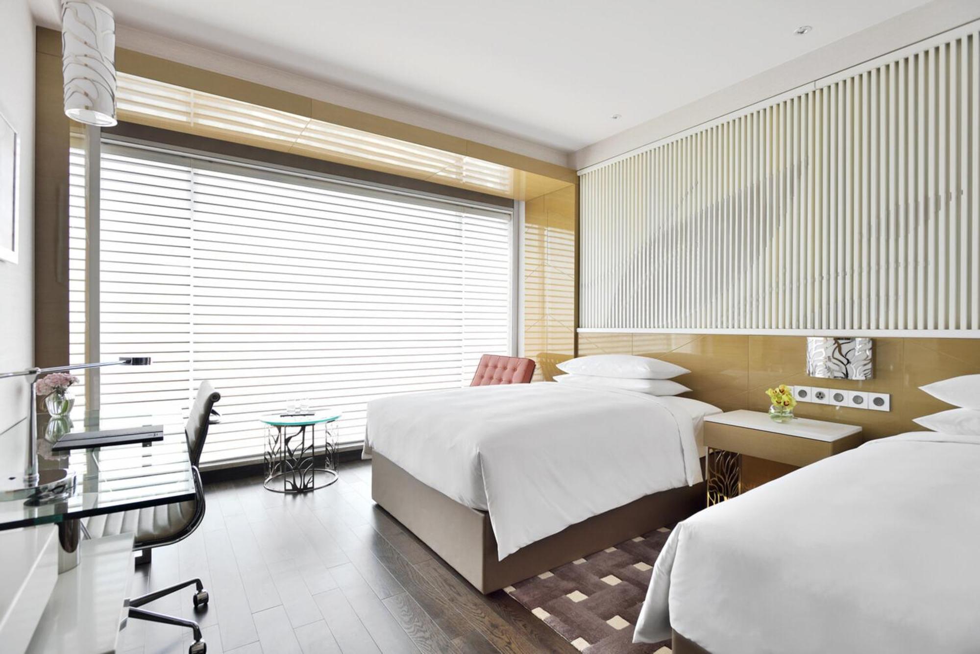 Renaissance Lucknow Hotel, Gomti Nagar מראה חיצוני תמונה