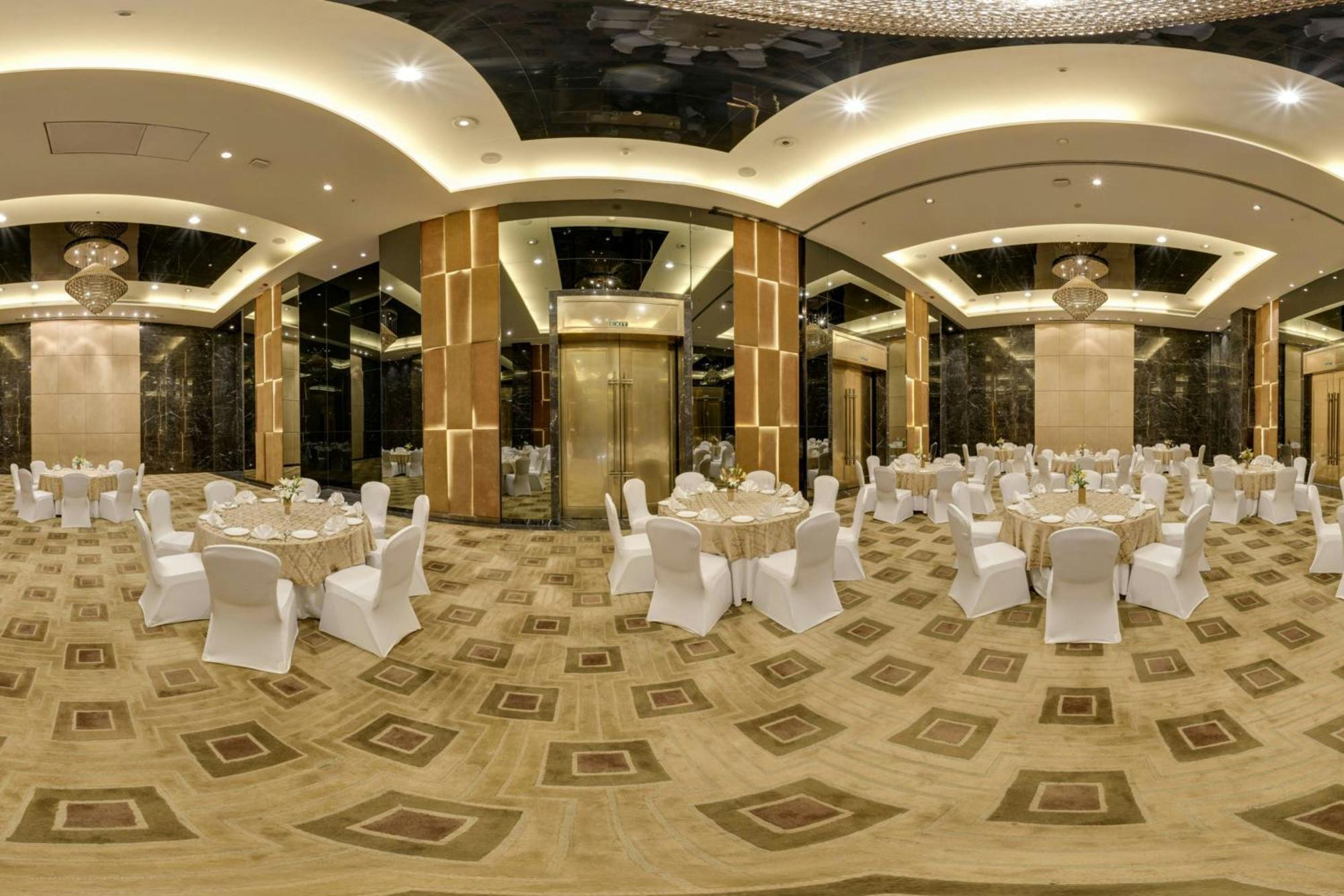Renaissance Lucknow Hotel, Gomti Nagar מראה חיצוני תמונה
